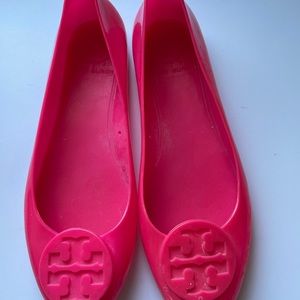 Tory Burch pink flat jellies Sz 6